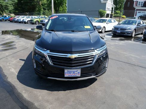 Used 2023 Chevrolet Equinox LT w/ Driver Convenience Package AWD/4WD image 3