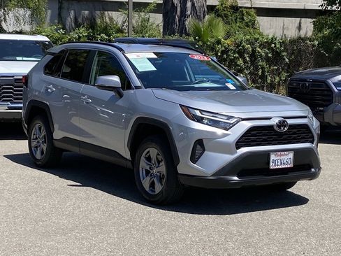 Certified 2024 Toyota RAV4 XLE AWD/4WD image 46