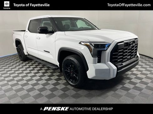 Certified 2025 Toyota Tundra Limited AWD/4WD image 15