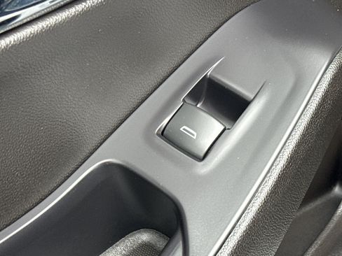 Used 2018 Chevrolet Traverse RS FWD image 30