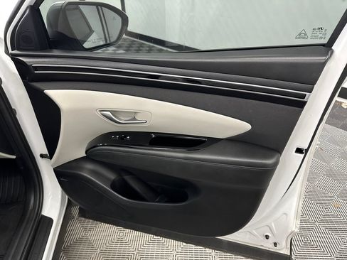 Certified 2022 Hyundai Tucson SEL w/ Convenience + Premium Package FWD image 15