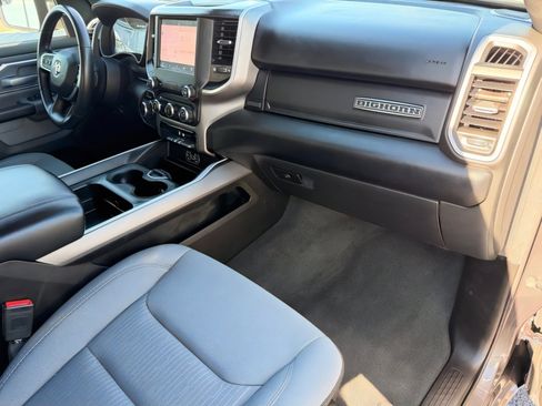 Used 2022 RAM 1500 Big Horn image 10