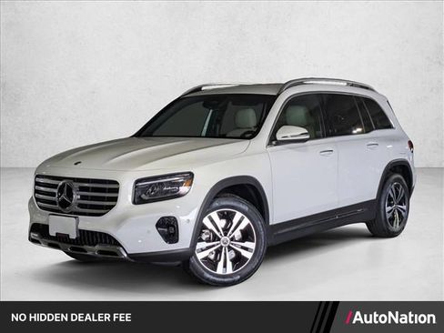 Certified 2025 Mercedes-Benz GLB 250 4MATIC image 1