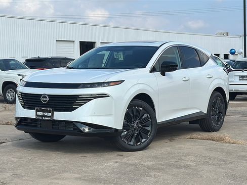 New 2026 Nissan Murano Platinum w/ Cargo Package image 2