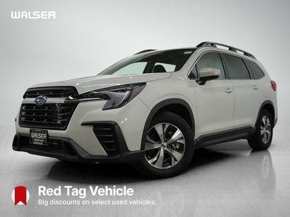 Used 2024 Subaru Ascent Premium w/ Convenience Package