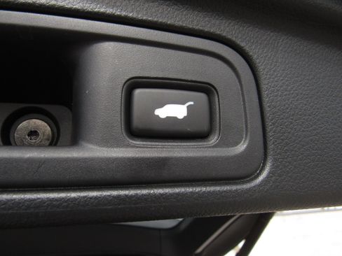 Certified 2022 Honda Pilot Touring image 14