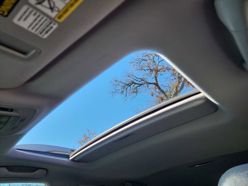 Used 2013 Lexus RX 350 FWD w/ Navigation Pkg image 22