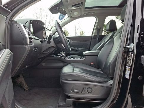 Used 2023 Kia Sorento SX AWD/4WD image 15
