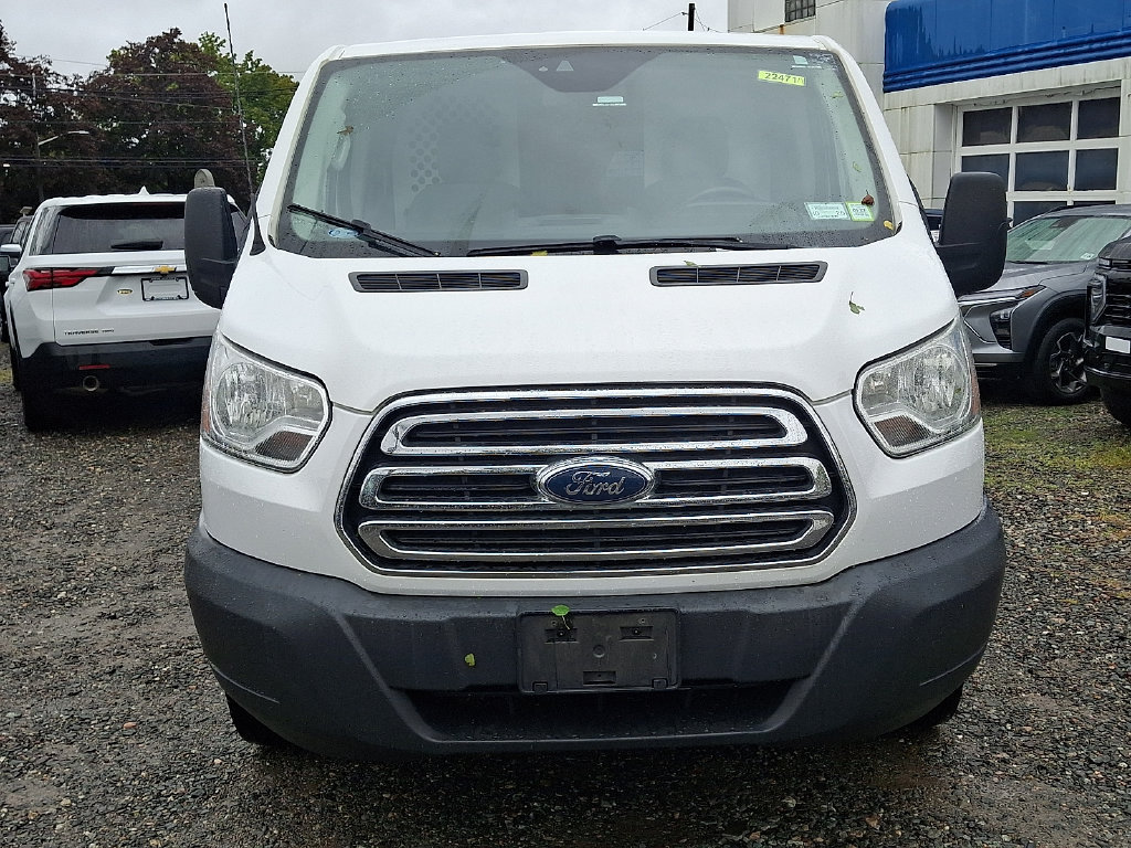 Used 2016 Ford Transit 250 130 Low Roof w/ Exterior Upgrade Package RWD image 2