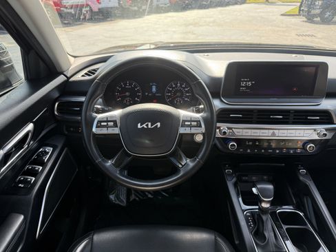Used 2022 Kia Telluride S image 14