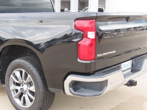 Used 2019 Chevrolet Silverado 1500 LT w/ Texas Edition RWD image 15