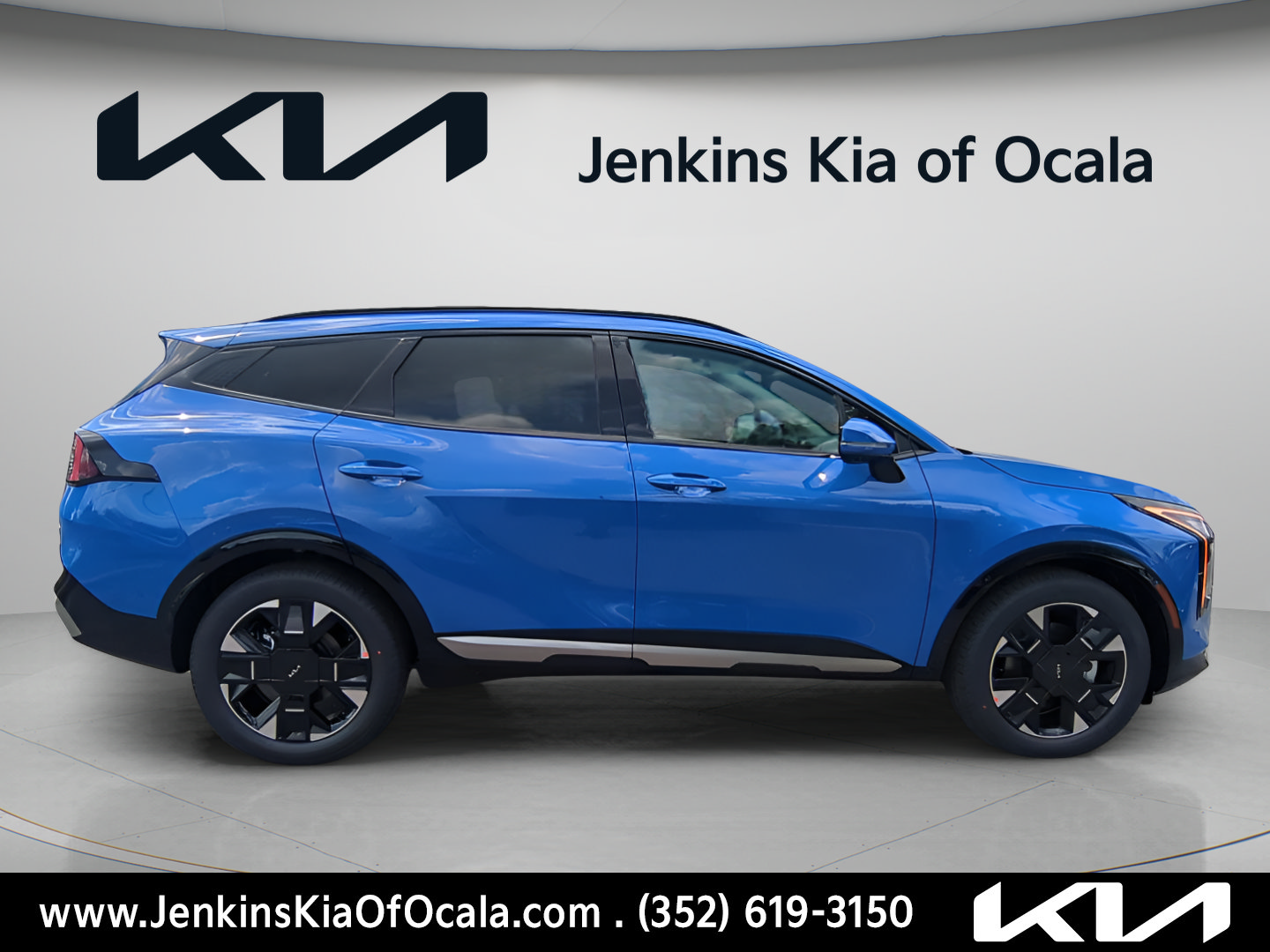 New 2026 Kia Sportage SX FWD image 2