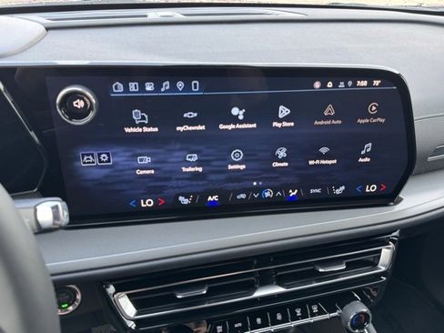 New 2026 Chevrolet Traverse LT w/ Driver Confidence Package image 3