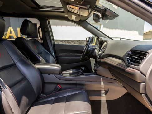 Used 2024 Dodge Durango GT RWD image 31