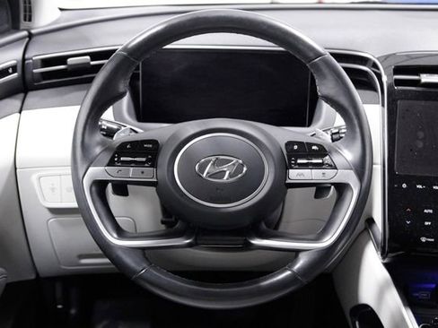 Used 2022 Hyundai Tucson Limited w/ Cargo Package image 15