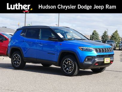 Used 2025 Jeep Compass Trailhawk w/ Trailhawk Elite Group