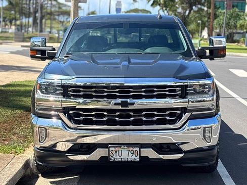 Used 2017 Chevrolet Silverado 1500 LTZ w/ LTZ Plus Package image 7