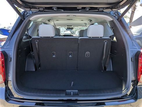Used 2025 Hyundai Palisade SEL image 31