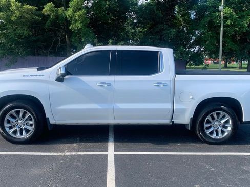 Used 2019 Chevrolet Silverado 1500 LTZ w/ LTZ Premium Package image 4