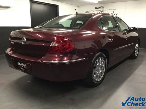 Used 2007 Buick LaCrosse CXL w/ Driver Confidence Package FWD image 10