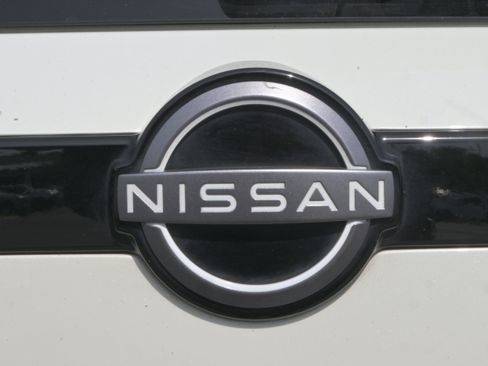 Used 2023 Nissan Pathfinder SL w/ SL Premium Package FWD image 40