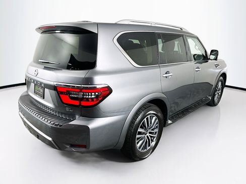 Used 2024 Nissan Armada SL w/ Captain's Chairs Package image 9