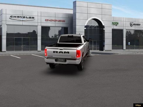 New 2026 RAM 2500 Laramie AWD/4WD image 3