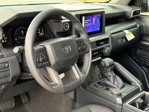 New 2026 Toyota 4Runner SR5 image 17