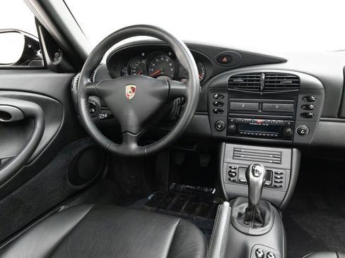 Used 2001 Porsche 911 GT3 RS image 10