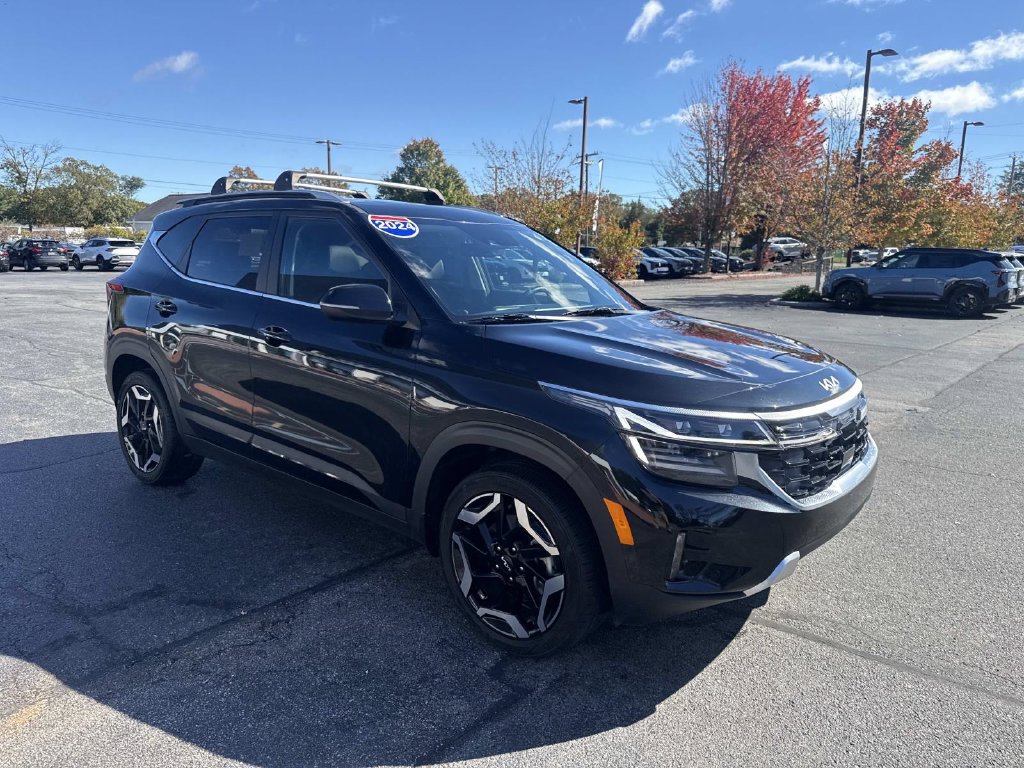 Used 2024 Kia Seltos SX w/ SX Sunroof Package AWD/4WD image 11