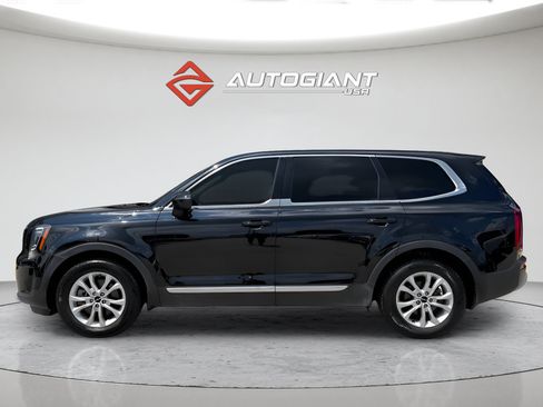 Used 2022 Kia Telluride LX AWD/4WD image 6