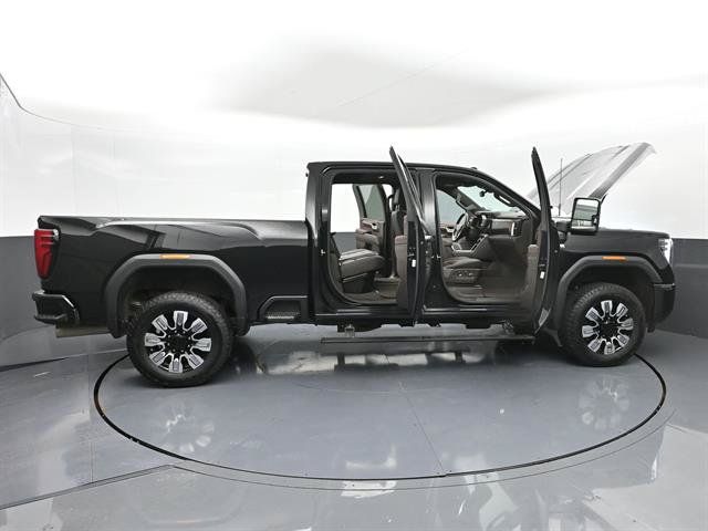 Used 2025 GMC Sierra 2500 Denali w/ Denali Reserve Package AWD/4WD image 50