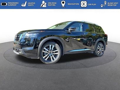 New 2025 Nissan Pathfinder Platinum