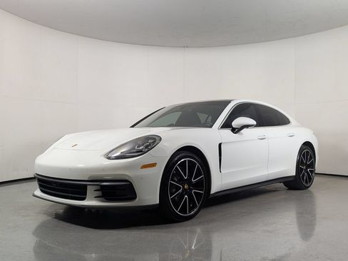 Used 2020 Porsche Panamera 4S w/ Premium Package Plus AWD/4WD image 3