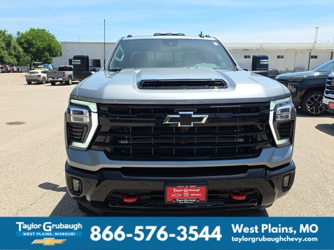New 2026 Chevrolet Silverado 2500 LT w/ Trail Boss Package AWD/4WD image 3