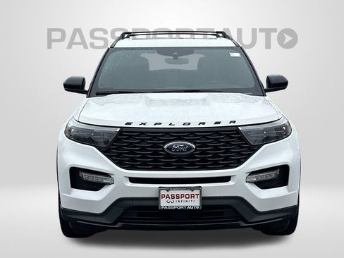Used 2023 Ford Explorer ST-Line w/ Class IV Trailer Tow Package RWD image 7