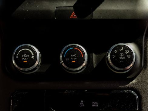 Used 2021 RAM 1500 Rebel AWD/4WD image 24