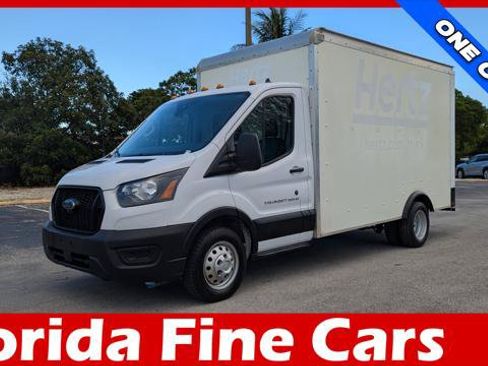 Used 2022 Ford Transit 350 DRW RWD image 1