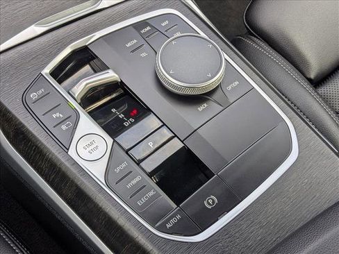 Certified 2023 BMW 330e w/ Premium Package image 12