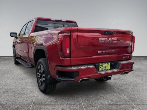 Used 2023 GMC Sierra 1500 AT4 w/ AT4 Preferred Package AWD/4WD image 8