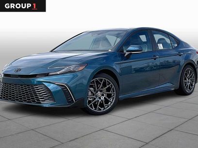 Used 2026 Toyota Camry SE w/ Multimedia Upgrade Package