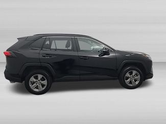 Used 2025 Toyota RAV4 XLE AWD/4WD video 3