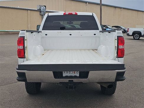 Used 2017 GMC Sierra 2500 SLE image 25