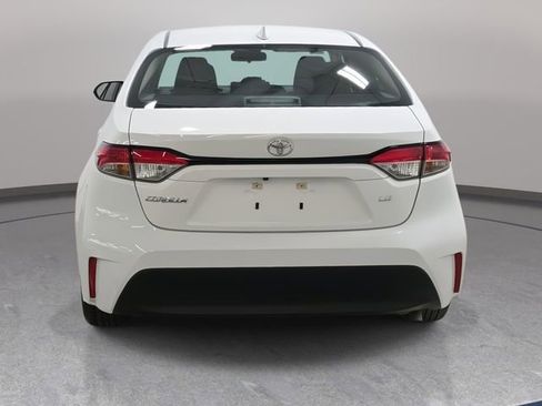 Certified 2024 Toyota Corolla LE image 6