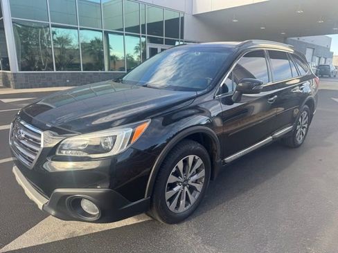 Used 2017 Subaru Outback 3.6R Touring AWD/4WD image 1