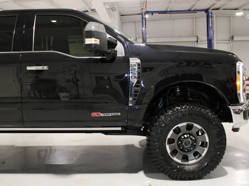 Used 2023 Ford F250 King Ranch w/ Tremor Off-Road Package AWD/4WD image 18