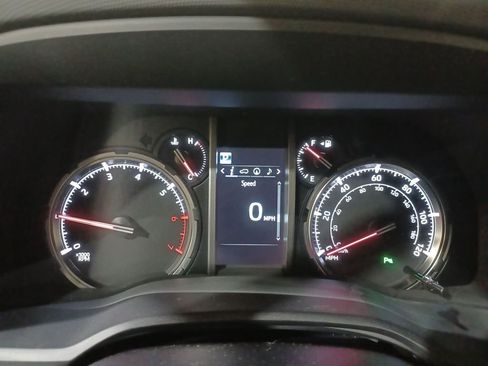 Used 2024 Toyota 4Runner Limited image 10