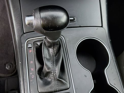 Used 2018 Kia Sorento LX image 19