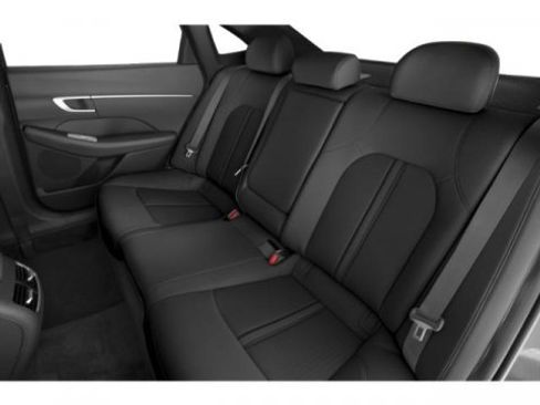 Used 2025 Hyundai Sonata SEL FWD image 16