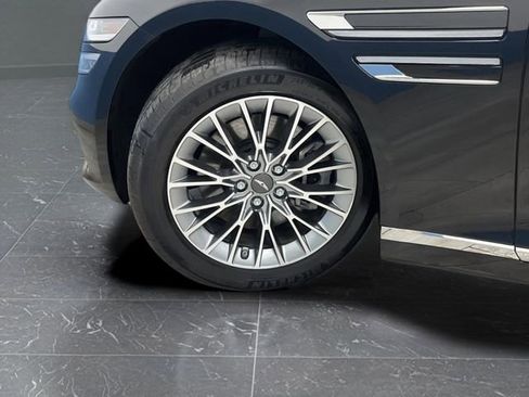 Used 2024 Genesis G80 2.5T image 33